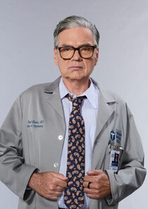 Oliver Platt
as Dr. Daniel Charles