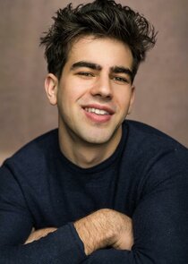 Jack Medlin
as Alfie (Captain)