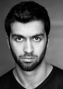 David Mumeni
as Mr. Chapman