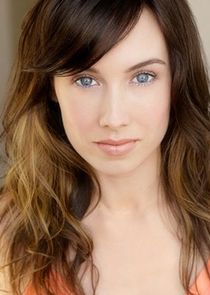 Wynn Everett
as Tricia Yeager