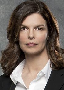 Jeanne Tripplehorn
as Alex Blake