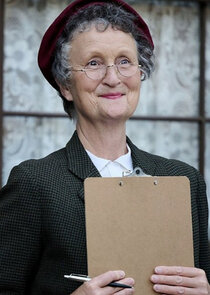 Georgie Glen
as Miss Millicent Higgins