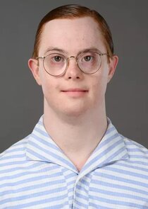 Daniel Laurie
as Reggie Jackson