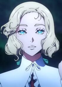 Pixie Davies
as Maria Renard