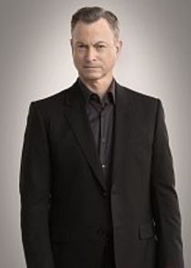 Gary Sinise
as Jack Garrett