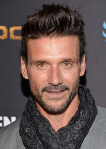 Frank Grillo
as Rick Flag Sr.