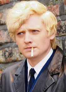 Aneurin Barnard
as Bobby Willis