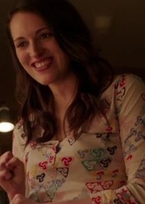 Phoebe Waller-Bridge
as Lulu