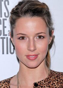 Alona Tal
as Marti Gerritsen
