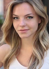 Eloise Mumford
as Shannon Whitmer