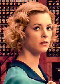 Maggie Civantos
as Ángeles