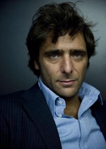 Adriano Giannini
as Tommaso Tano