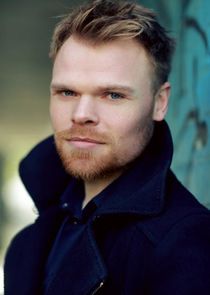 Richard Riddell
as Kovacks