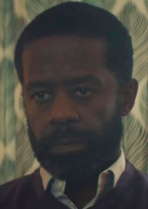Adrian Lester
as Simon Donahue