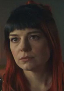 Aimee-Ffion Edwards
as Ruby Newman