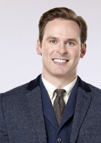 Ben Rosenbaum
as Mike Hickam