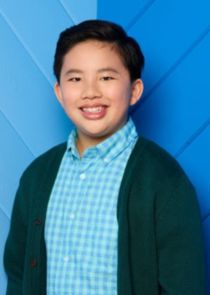 Albert Tsai
as Fred