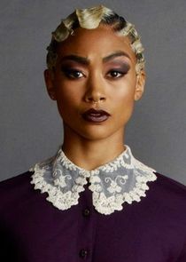 Tati Gabrielle
as Prudence Night