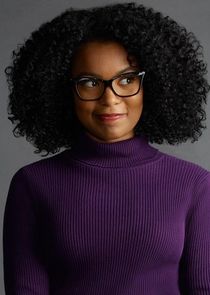 Jaz Sinclair
as Rosalind 