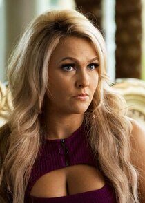 Jenn Lyon
as Jennifer Husser