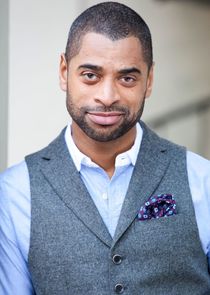 Karl Collins
as Fixer