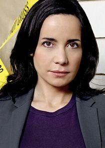 Janeane Garofalo
as Beth Griffith