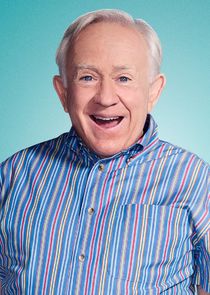 Leslie Jordan
as Phil