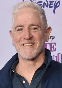 Carlos Alazraqui
as Lazlo
