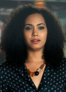 Madeleine Mantock
as Macy Vaughn