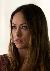 Olivia Wilde
as Devon Finestra