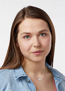 Rachel Drance
as Zoe Barrows
