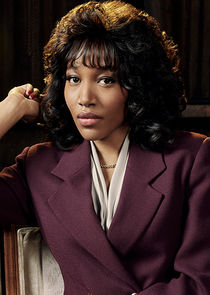 Lauren E. Banks
as Siobhan Quays