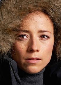 Karine Vanasse
as Lise Delorme