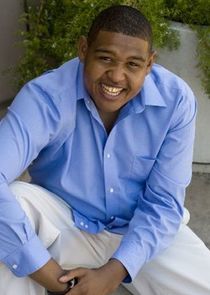 Omar Benson Miller
as Walter Simmons