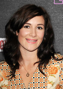 Sarah Solemani
as Bobby Sohrabi