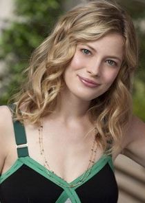 Gillian Jacobs
as Britta Perry