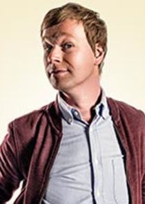 Johan Glans
as Axel Enström