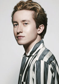 Christian Lees
as Jerry Lee Lewis