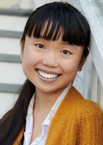 Thalia Tran
as Charlotte Perry