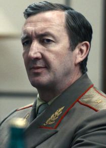 Ralph Ineson
as General Tarakanov