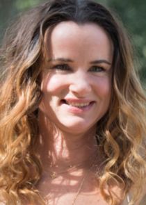 Juliette Lewis
as Jandice