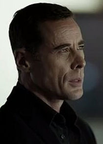 Marcus Graham
as Steve McIntyre