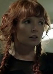 Stef Dawson
as Ash Kerry