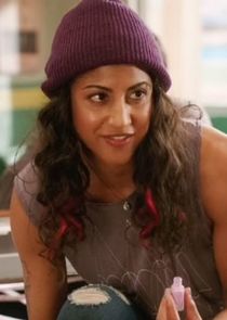 Vella Lovell
as Heather Davis