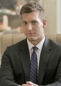 Scott Michael Foster
as Nathaniel Plimpton III