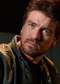 Charles Halford
as Chas Chandler