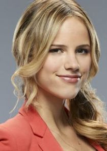 Halston Sage
as Amber Fitch