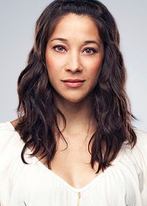Mayko Nguyen
as Detective Elizabeth Liette