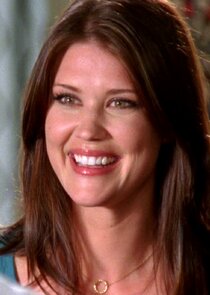 Sarah Lancaster
as Dr. Eleanor 