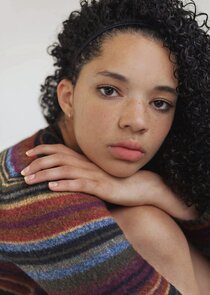 Tanzyn Crawford
as Tanselle Too-Tall